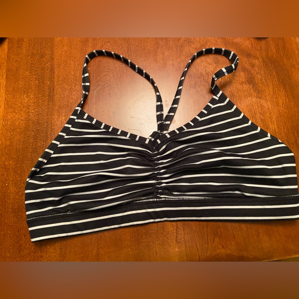 Old Navy Active L black and white sports bra